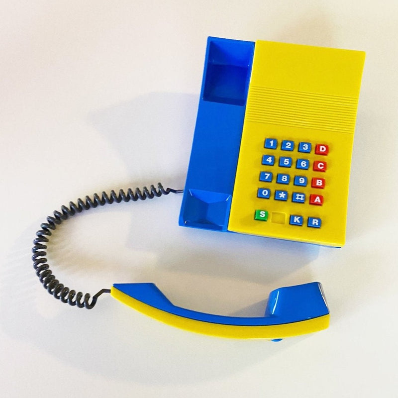 Telefon i plast m. knapper og lyde - Fra 3 år. ASS farver - Billede 1
