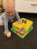 Gul Funcars Bilgarage med 3 biler fra Dantoy. - Billede 1