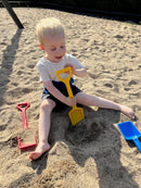 1 Kasse med 24 stk Svanemærkede Børnehaveskovle - 40 cm - Fra 2 år.