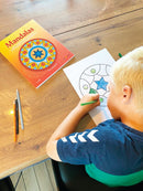 Mandalas Malebog - Den Fantastiske Malebog - 32 sider - Fra 4 år.