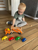 Autotransporter i træ med 4 biler