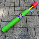 Vandpumperør i skum, 59 cm - 1 stk. - forskellige farver.