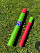 Vandpumperør i skum, 59 cm - 1 stk. - forskellige farver.