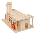 Garage i træ fra Educo - 77 x 50 x 47 cm.