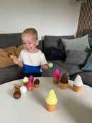 Legemad - Issortiment i plast fra LAP - 12 dele.