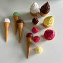 Legemad - Issortiment i plast fra LAP - 12 dele.