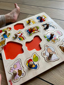 GOKI knoppuslespil i træ med 14 brikker - Fra 1 år.