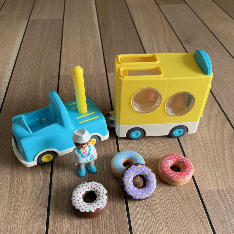 Playmobil Junior - Donut truck - 71702