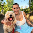 ARK - Gummy Bear - bidesmykke - rød - i brug - pink