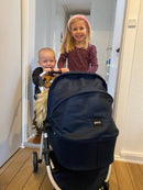 BRIO Dukkevogn Spin - Blå - Fra 3 år