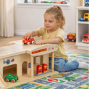 Educo - Bilgarage i træ - H47 cm.