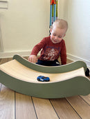 Balancebræt - Dusty green - FLEXA - Fra 6 mdr.