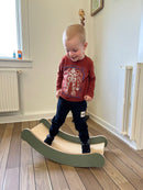 Balancebræt - Dusty green - FLEXA - Fra 6 mdr.