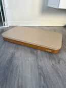 Rullebræt - Mustard - FLEXA - Fra 6 mdr.