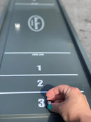 Shuffleboard - Grå  - Mål: 122 x 33 cm