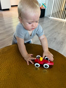 BRIO - Racerbil i træ - tilfældig farve!