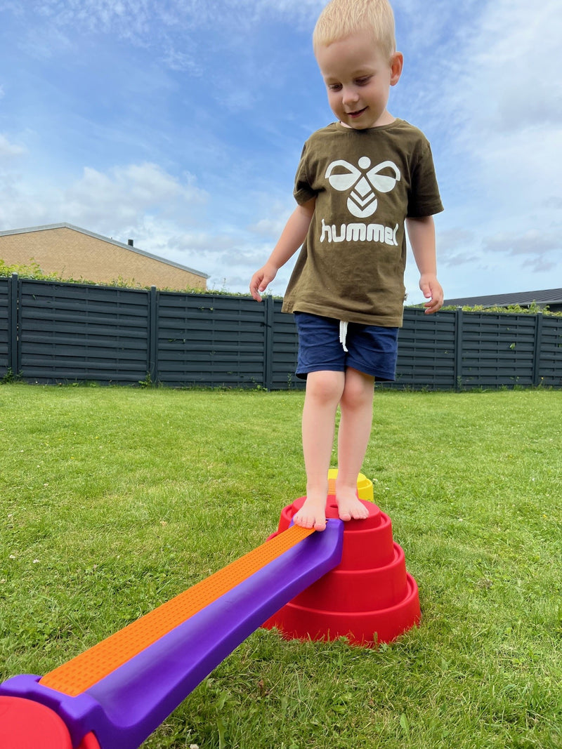 Gonge Build-N-Balance Balancetopsæt med Slack Line - H:24 cm.