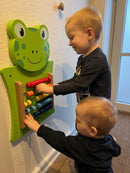 Aktivitetstavle i træ - Frø - Fra 18 mdr.