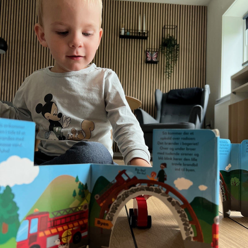 Den lille travle Brandbil - Interaktiv børnebog