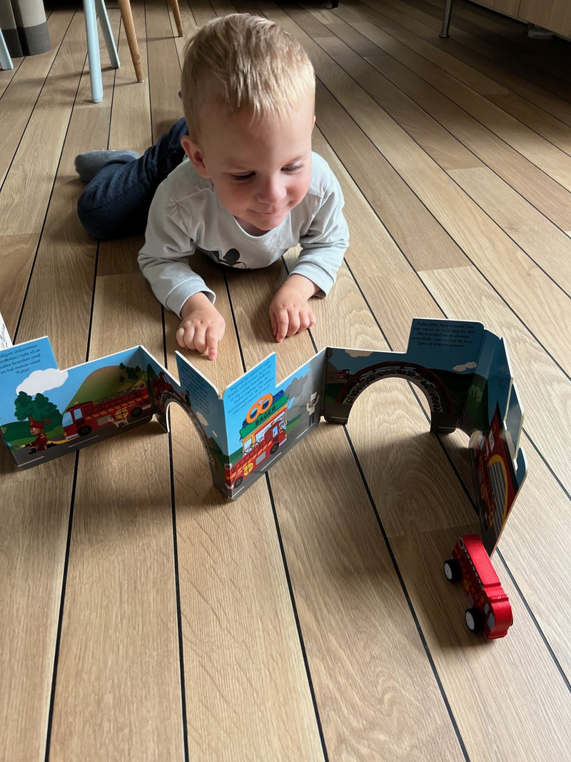 Den lille travle Brandbil - Interaktiv børnebog