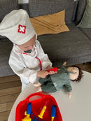 Doktor udklædning inkl. hat - Passer fra 3-6 år.