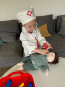 Doktor udklædning inkl. hat - Passer fra 3-6 år.