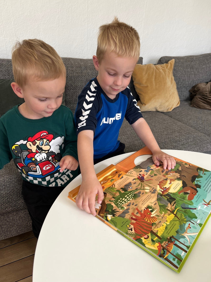 Kom med og mød dinosaurerne - Børnebog