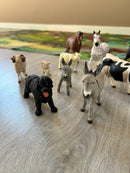 Legetæppe med bondegårds-tema og dyrefigurer - 100x150 cm.