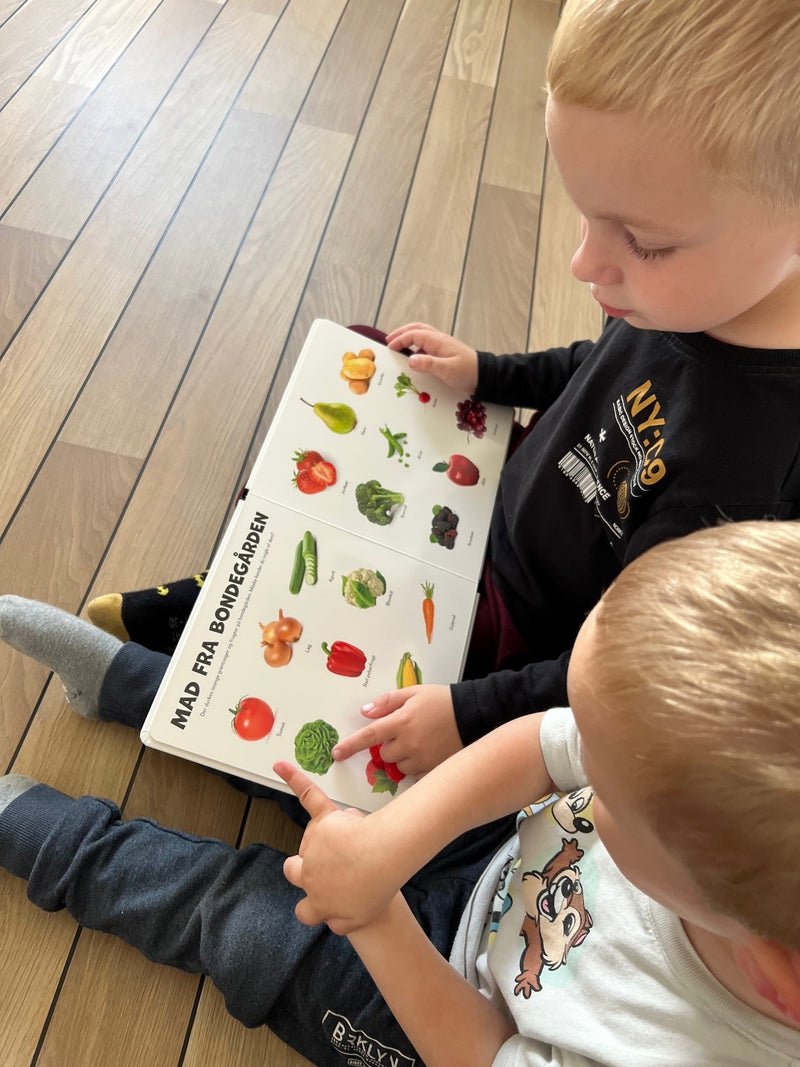 Mine 100 første ting på bondegården - Børnebog