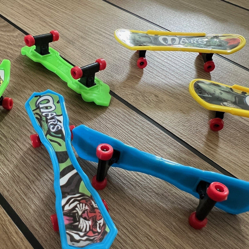 Fingerskateboard - 1 stk - Tilfældigt design