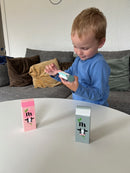 Magni - Mælkekarton i træ - Tilfældig farve