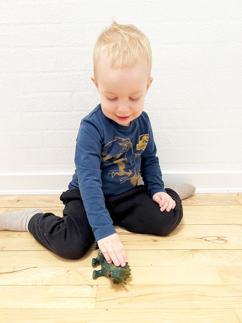 Dyr - Triceratops Dinosaur - Green Rubber Toys - 17 cm.