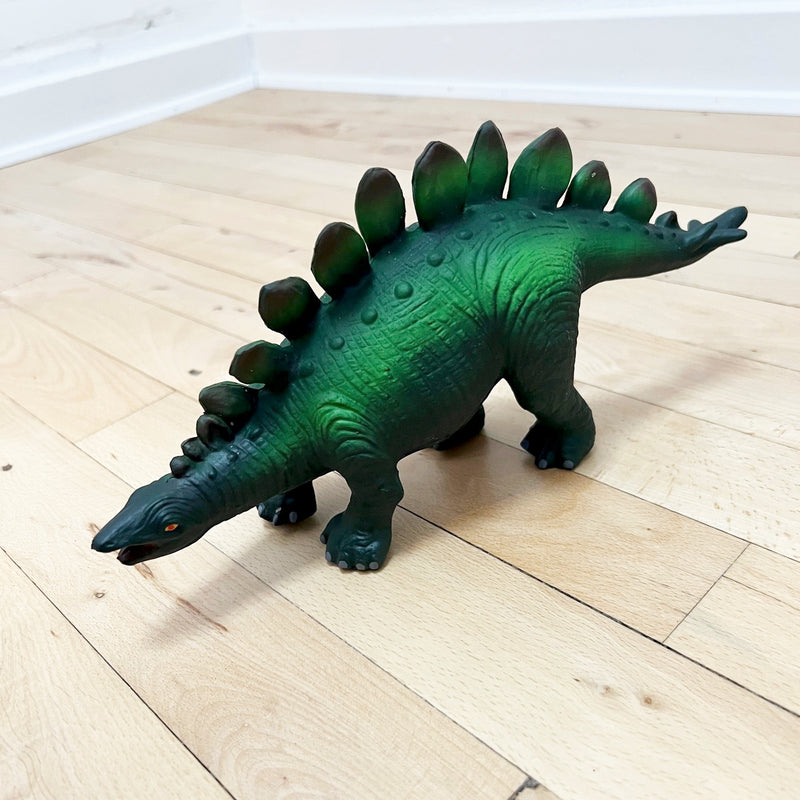 Dyr - Stegosaurus Dinosaur fra Green Rubber Toys - L:29 cm.