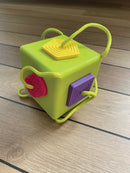 OombeeCube Sorteringskasse - Fat Brain legetøj - Fra 12 mdr. - Billede 1