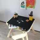 Børnebord & stol i træ fra PlanToys - Sort/Træfarvet - Fra 3 år. - Billede 1