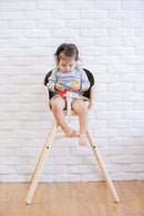 Højstol i træ fra PlanToys - Sort/Træfarvet - Fra 6 mdr. - Billede 1