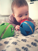 BRIO 30505 Aktivitetsbolde - Sæt med 3 bolde i assorterede farver. Fra 6 mdr. - Billede 1