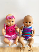 Dukketøj - 25-31 cm - Stribet body - Fra 3 år. - Billede 1