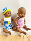 Dukketøj - 25-31 cm - Sommersæt inkl. hat - Fra 3 år. - Billede 1