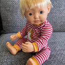 Dukketøj - 38-41 cm - Rød striber pyjamas - Fra 3 år. - Billede 1