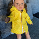 Dukketøj - 42-46 cm - Gul regnjakke - Fra 3 år. - Billede 1