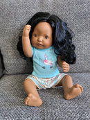 Dukke - ca 38 cm - Pige - Latinamerikansk - Fra 3 år. - Billede 1