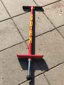 Kængurustylte QU-AX - Op til 30 kg - 3-6 år - Rød. - Billede 1