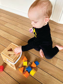 Puttekasse i træ med 12 klodser fra VIGA - Fra 12 mdr. - Billede 1