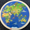 Puslespil fra Goki - Verdenskort - 57 brikker.