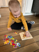 Puslespil fra Goki - Sommerfugl med 4 lag - 11 Brikker.