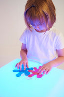 Kube med LED lys - 16 farver - 40 x 40 cm - inkl fjernbetjening. - Billede 1