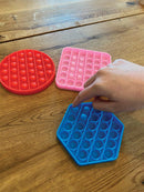 Plop Up fidgetspil - ASSORTERET - 1 stk - Fra 5 år. - Billede 1