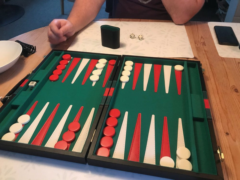 Backgammon Spil i Kuffert - Fra 7 år. - Billede 1