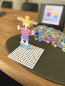 Plus Plus MINI Pastel - Metalkuffert med 600 brikker i Pastelfarve. - Billede 1